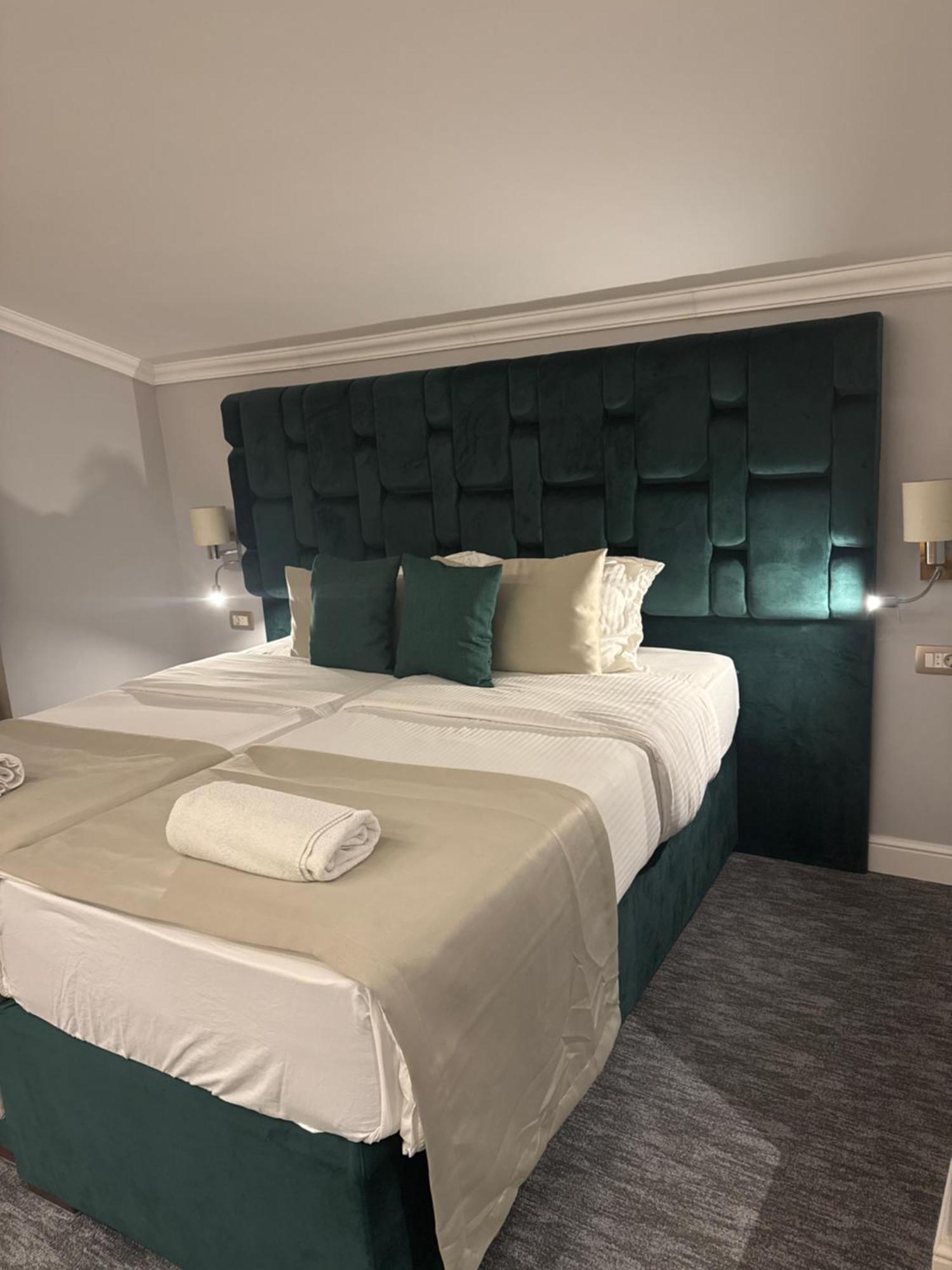 פודגוריצה Hotel Garni Ideal מראה חיצוני תמונה