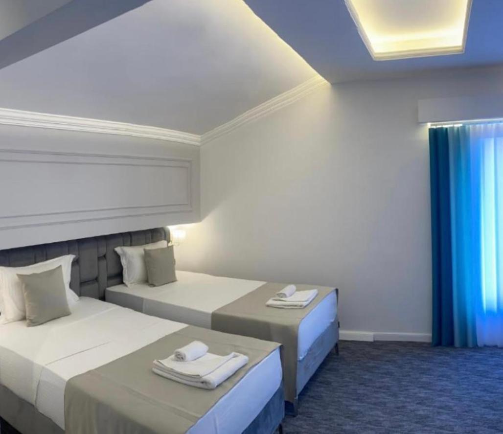 פודגוריצה Hotel Garni Ideal מראה חיצוני תמונה