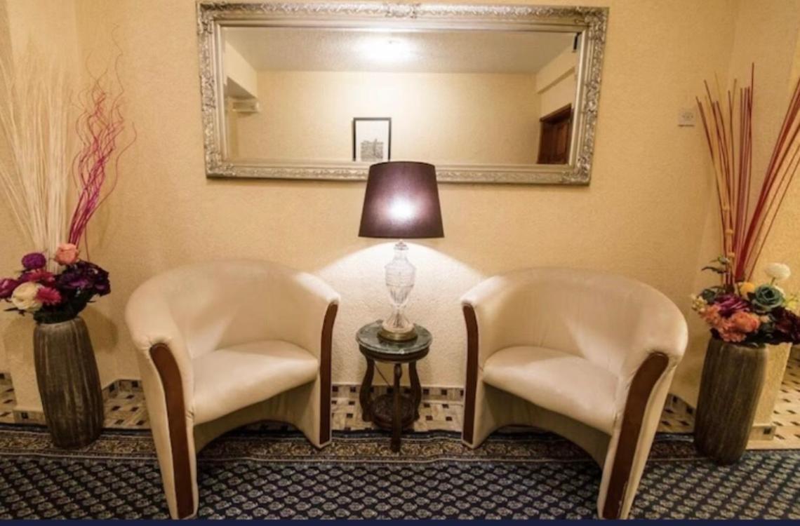 פודגוריצה Hotel Garni Ideal מראה חיצוני תמונה